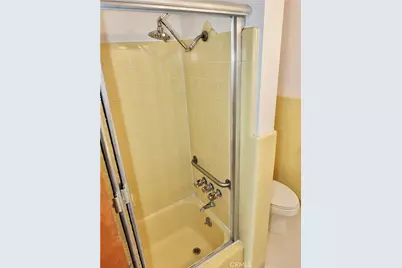 1724 E 1st Street #9, Long Beach, CA 90802 - Photo 29