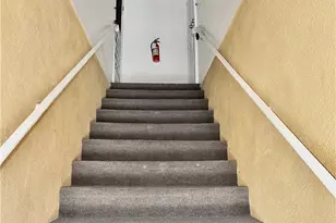 1724 E 1st St, Long Beach, CA 90802 - Photo 7