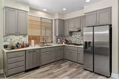 4255 Pondhill Court, Riverside, CA 92505 - Photo 5