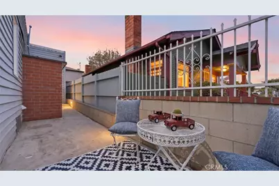1652 Loma Avenue, Long Beach, CA 90804 - Photo 5