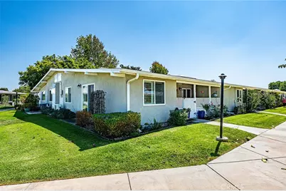 1543 Merion Way #M2-45L, Seal Beach, CA 90740 - Photo 9