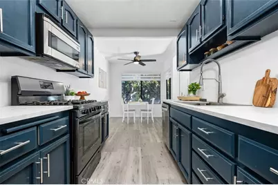 20553 S Vermont Avenue #6, Torrance, CA 90502 - Photo 5