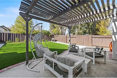 26735 Madigan, Canyon Country, CA 91351 - Photo 35