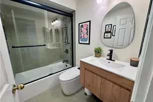 9201 Grundy Ln, Chatsworth, CA 91311 - Photo 13