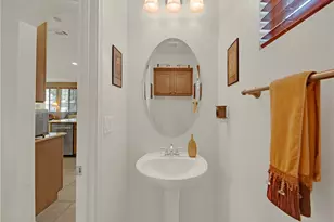 20361 Julia Ln, Saugus, CA 91350 - Photo 11