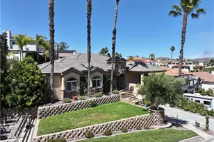 22142 Hoofbeat, Canyon Lake, CA 92587 - Photo 5