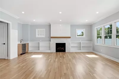 3569 Roger Drive, Wantagh, NY 11793 - Photo 13