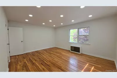 21829 85th Avenue, Hollis, NY 11427 - Photo 17