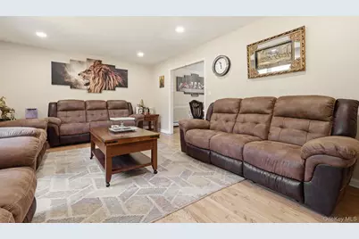 29 Hillview Drive, Poughkeepsie, NY 12603 - Photo 5