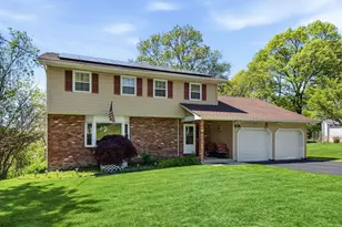 29 Hillview Dr, Poughkeepsie, NY 12603 - Photo 31