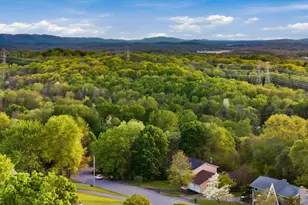 29 Hillview Dr, Poughkeepsie, NY 12603 - Photo 41