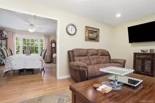 29 Hillview Dr, Poughkeepsie, NY 12603 - Photo 7