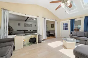 29 Hillview Dr, Poughkeepsie, NY 12603 - Photo 19