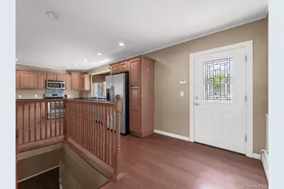 1837 Lincoln Avenue, Holbrook, NY 11741 - Photo 25