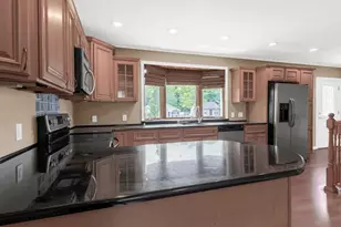 1837 Lincoln Ave, Holbrook, NY 11741 - Photo 5