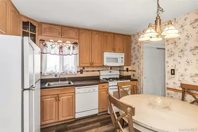 164-33 91st Street, Howard Beach, NY 11414 - Photo 11