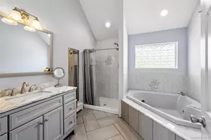 106 S Country Rd, Westhampton Beach, NY 11978 - Photo 23