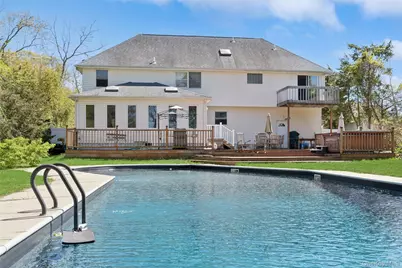 106 S Country Road, Westhampton Beach, NY 11978 - Photo 31