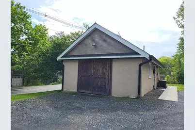 263 Riley Road, New Windsor, NY 12553 - Photo 7