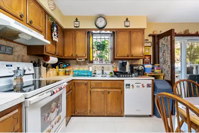 23955 65th Avenue, Little Neck, NY 11362 - Photo 7