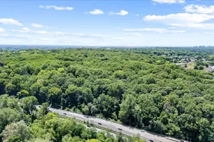 239-55 65th Ave, Little Neck, NY 11362 - Photo 25