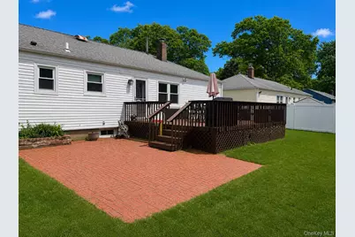 6 Sinclair Drive, Greenlawn, NY 11740 - Photo 3