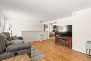 46 39th St, Islip, NY 11751 - Photo 9