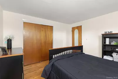 46 39th Street, Islip, NY 11751 - Photo 17