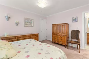 46 39th St, Islip, NY 11751 - Photo 13