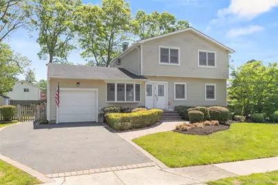 46 39th Street, Islip, NY 11751 - Photo 1