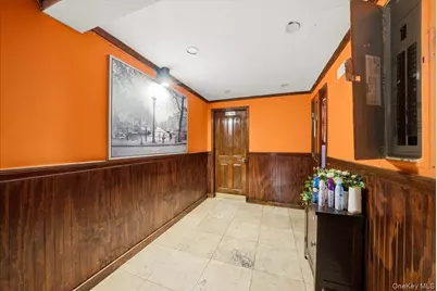 1435 2nd Avenue, New York, NY 10021 - Photo 11