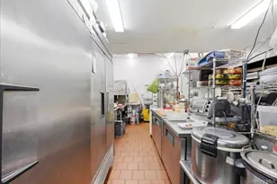 1435 2nd Ave, New York, NY 10021 - Photo 15