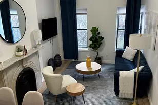 1435 2nd Ave, New York, NY 10021 - Photo 23