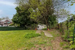 51-05 74th St, Elmhurst, NY 11373 - Photo 21