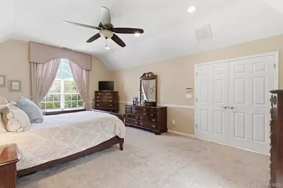 15 Framingham Lane, Shoreham, NY 11786 - Photo 19