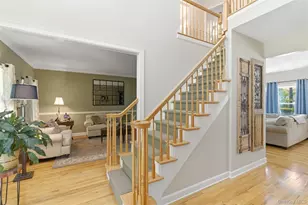 15 Framingham Ln, Shoreham, NY 11786 - Photo 3