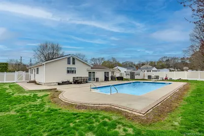 31 Halliday Road, Coram, NY 11727 - Photo 25