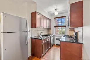 70 S Park Ave, Rockville Centre, NY 11570 - Photo 5