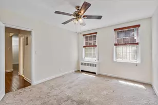 70 S Park Ave, Rockville Centre, NY 11570 - Photo 15