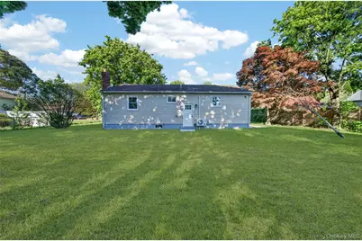 118 S 31st Street, Wyandanch, NY 11798 - Photo 17