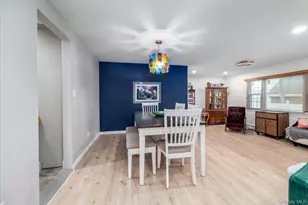 171 W 16th St, Deer Park, NY 11729 - Photo 13