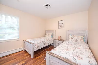 63 E Tiana Road, Hampton Bays, NY 11946 - Photo 23