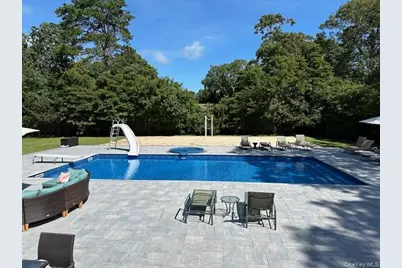 63 E Tiana Road, Hampton Bays, NY 11946 - Photo 27