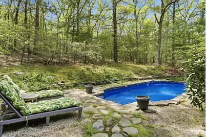 129 Bull Path, East Hampton, NY 11937 - Photo 27