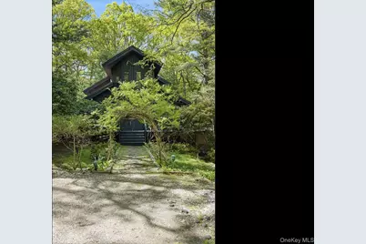 129 Bull Path, East Hampton, NY 11937 - Photo 21