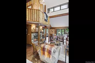 129 Bull Path, East Hampton, NY 11937 - Photo 7