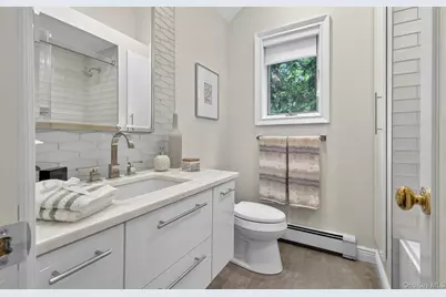 30 Orchard Drive, Woodbury, NY 11797 - Photo 29
