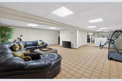 30 Orchard Drive, Woodbury, NY 11797 - Photo 33