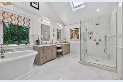 30 Orchard Drive, Woodbury, NY 11797 - Photo 25