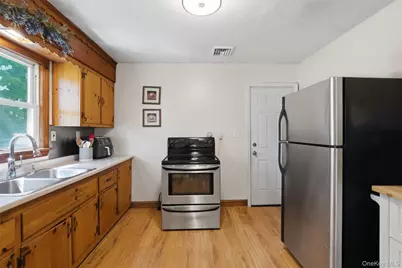 23 Stori Road, Newburgh, NY 12550 - Photo 9